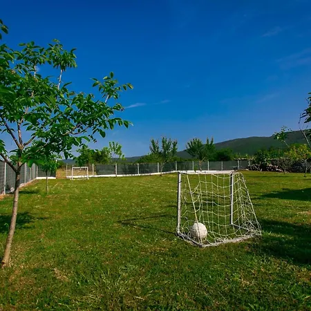 Сasa de vacaciones Family Friendly House With A Swimming Pool Radosic, Zagora - 15891